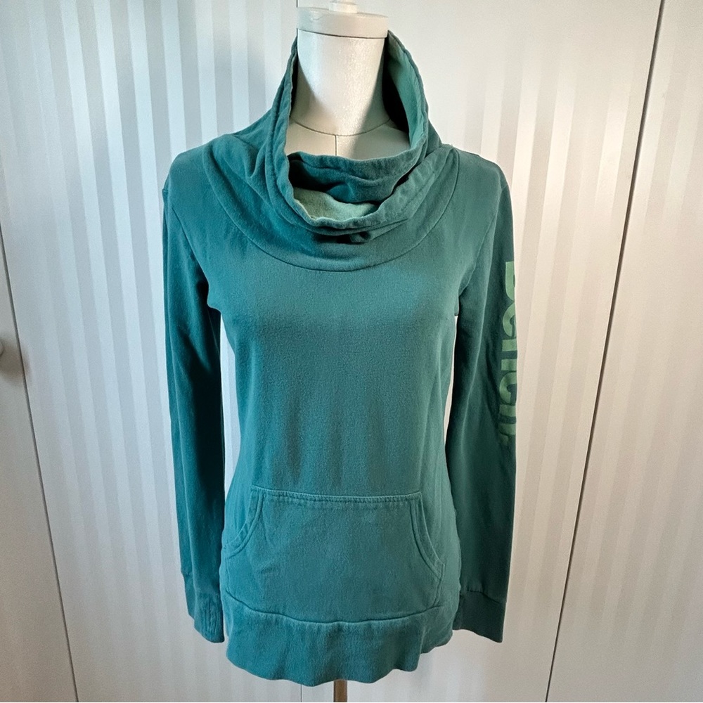 Bench soft green sweatshirt roll neck Size M